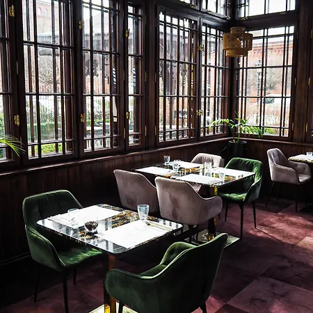 I Restauracja Palacyk Tyrolski 3*